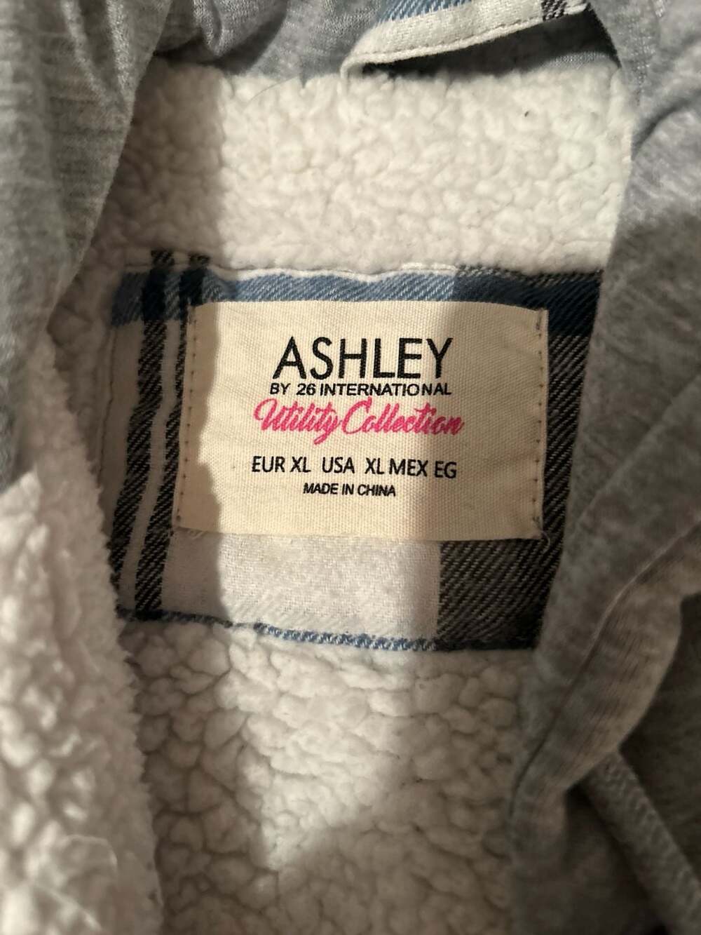 Ashley by 26 International Sherpa Lined Hooded Plaid Shacket Size XL - Picture 2 of 2